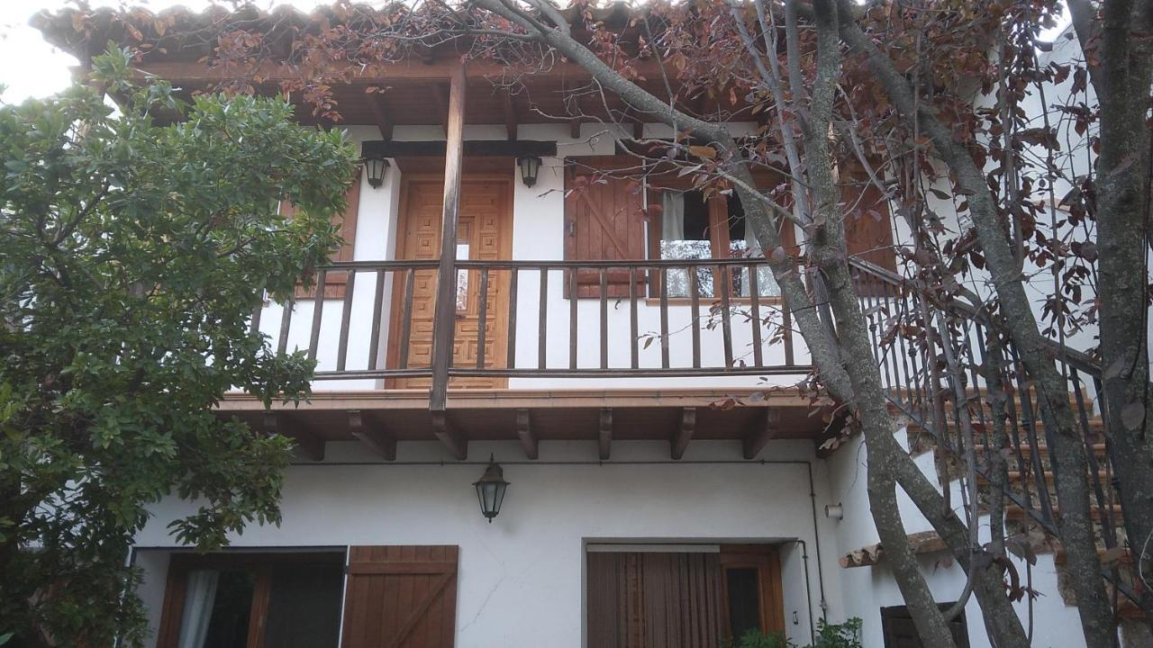 Апартаменты Casa Rural El Atroje Карденете Экстерьер фото